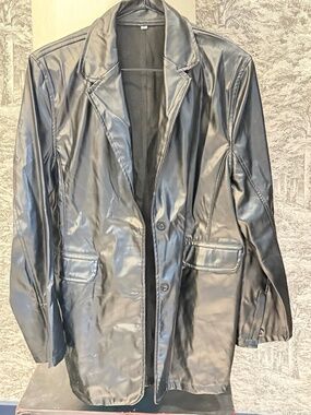 Black Faux Leather Long Sleeve Button Up Sz M